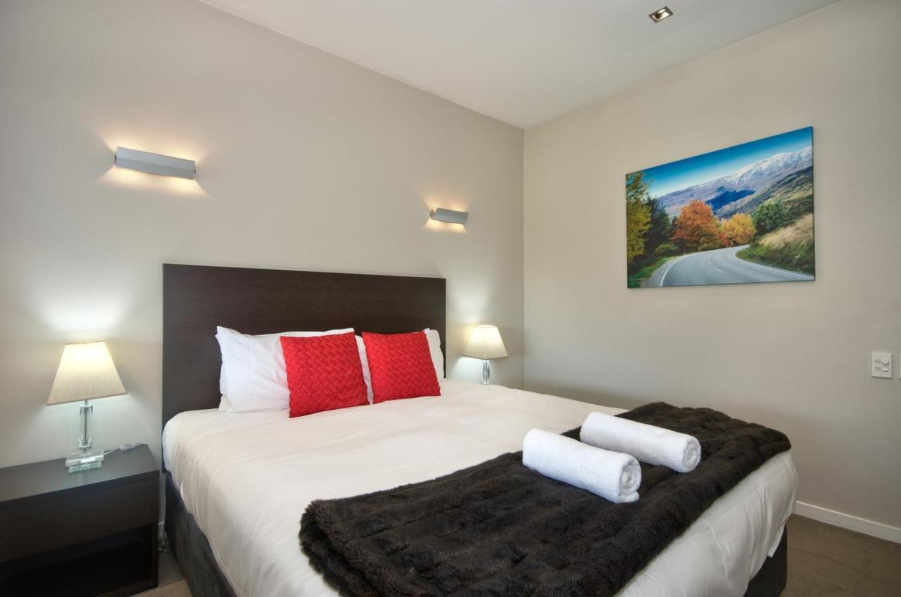 Pure Retreat Lake View Queenstown Dış mekan fotoğraf